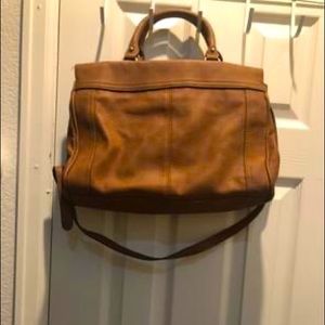 Woman’s Shoulder bag